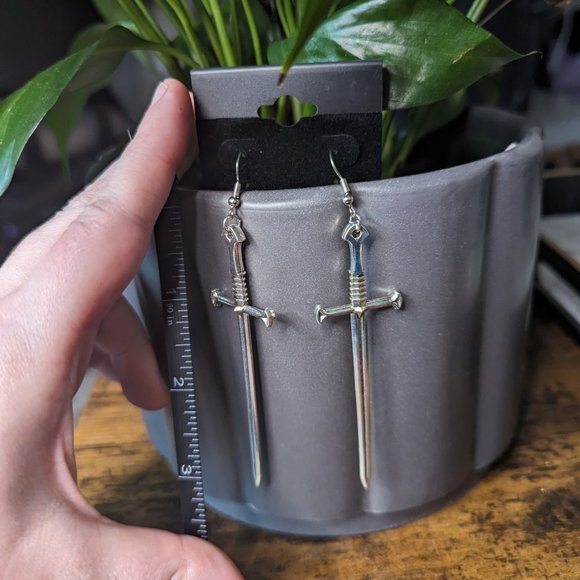 🟣 3 for 15 🟣 Punk Sword Earrings | Goth, Grunge, Punk - Picture 2 of 2
